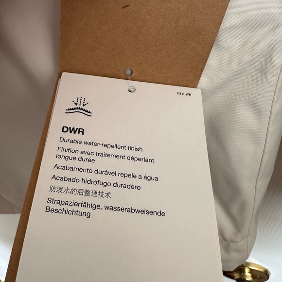 Off white Northface Winter Jacket - Picture 7 of 10